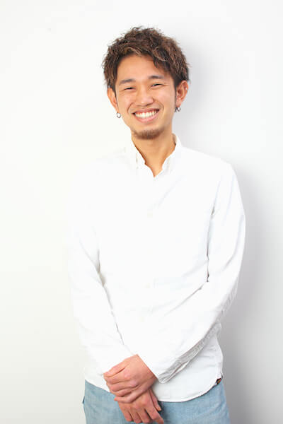 井口 輝