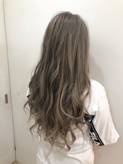 ご新規様クーポンを使って出来るヘアカラーデザイン例 Hair S Beau Group 滋賀県甲賀市 栗東市 守山市の美容室